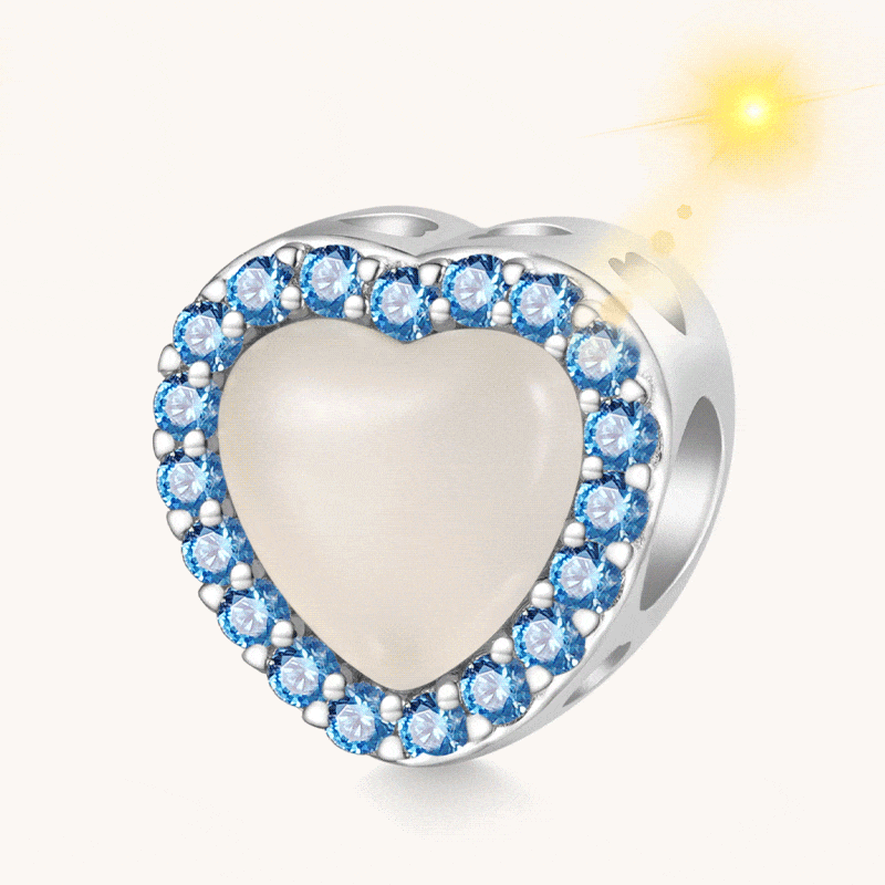 Heart Color-changing Charm