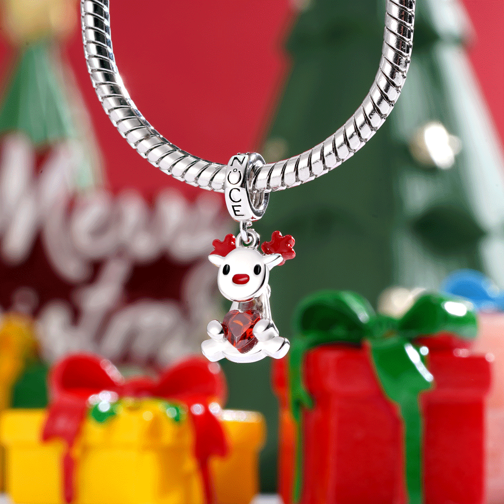 Christmas Elk Rotating Body Pendant