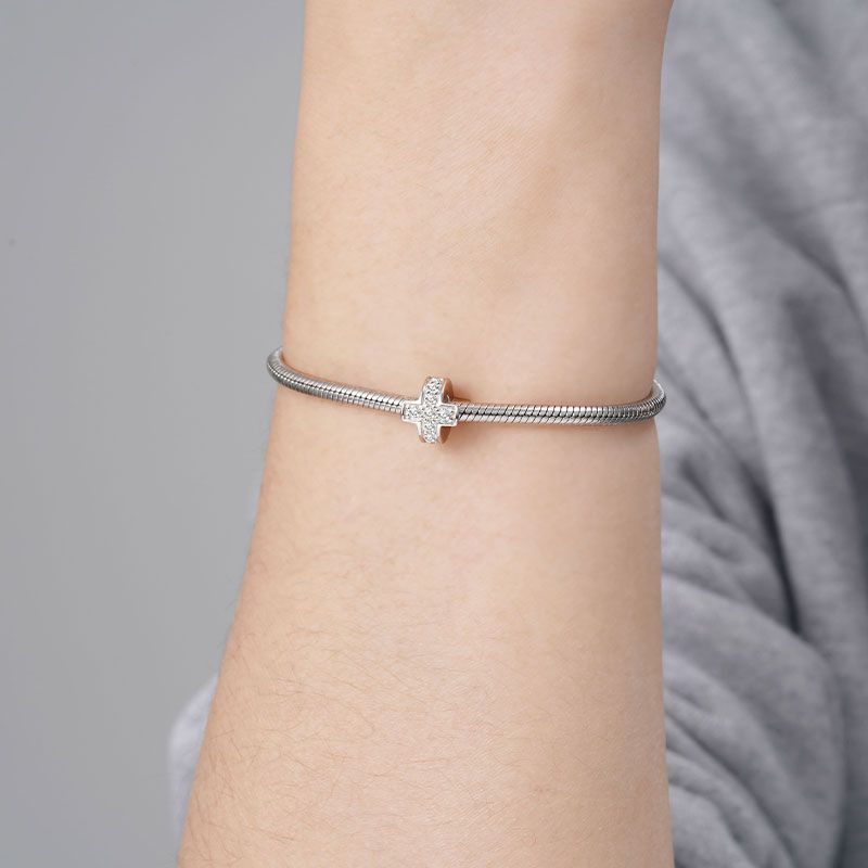 Sparkling Cross Stopper