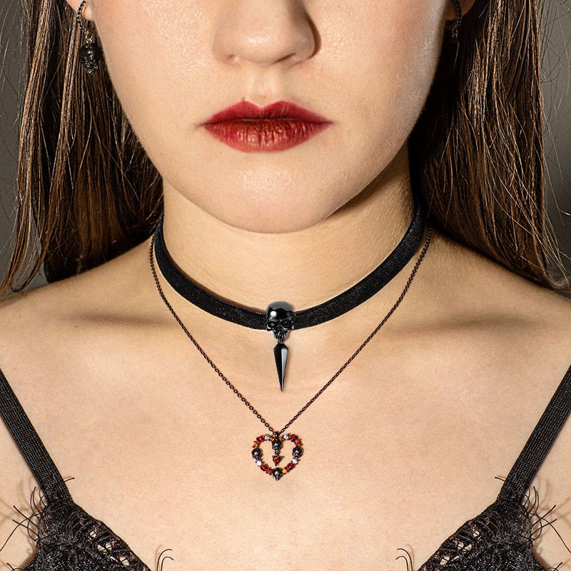 Skull Choker