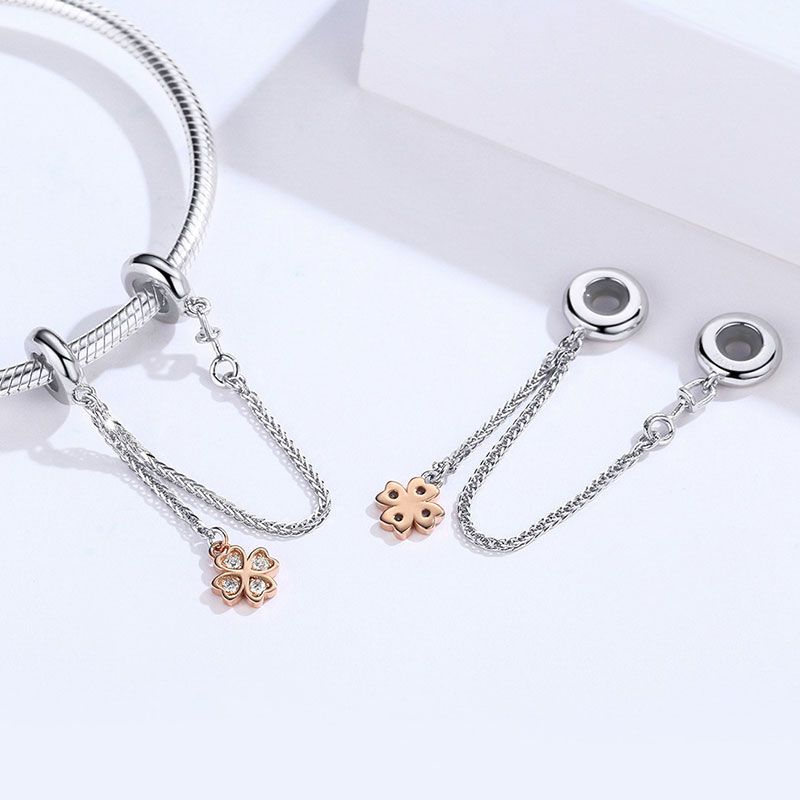 Four-leaf Clover Safety Chain