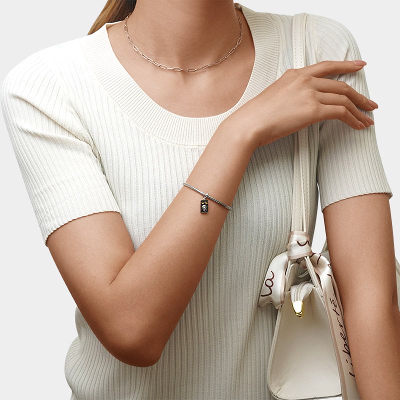 Strength Tarot Pendant