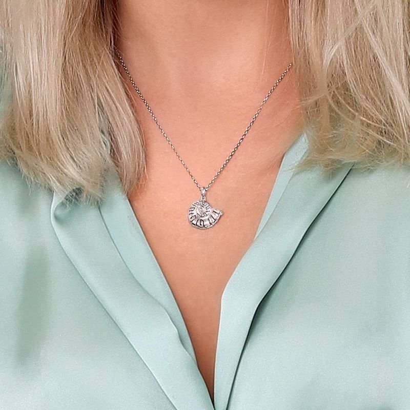 Conch Musical Note Necklace