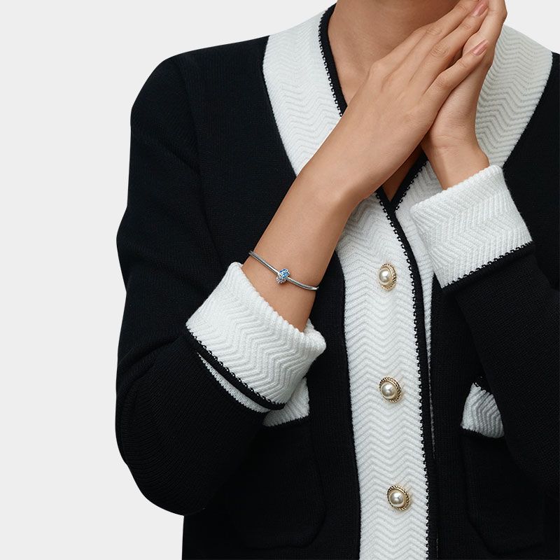 Bee&Clover Love Charm