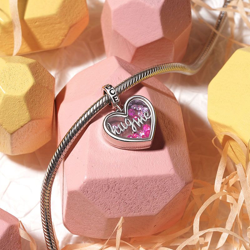 Hugme Love Pendant