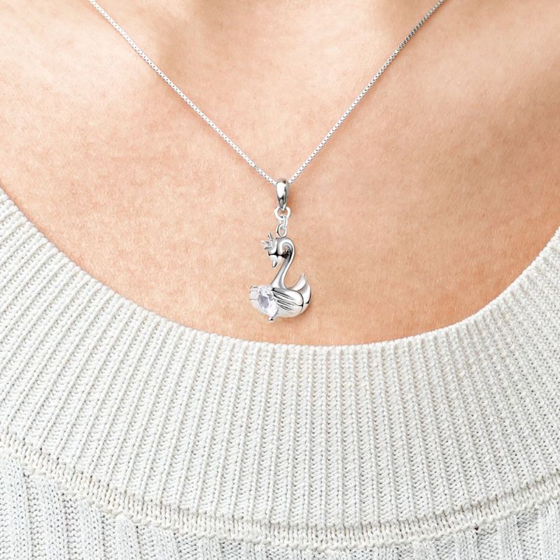 Swan Necklace