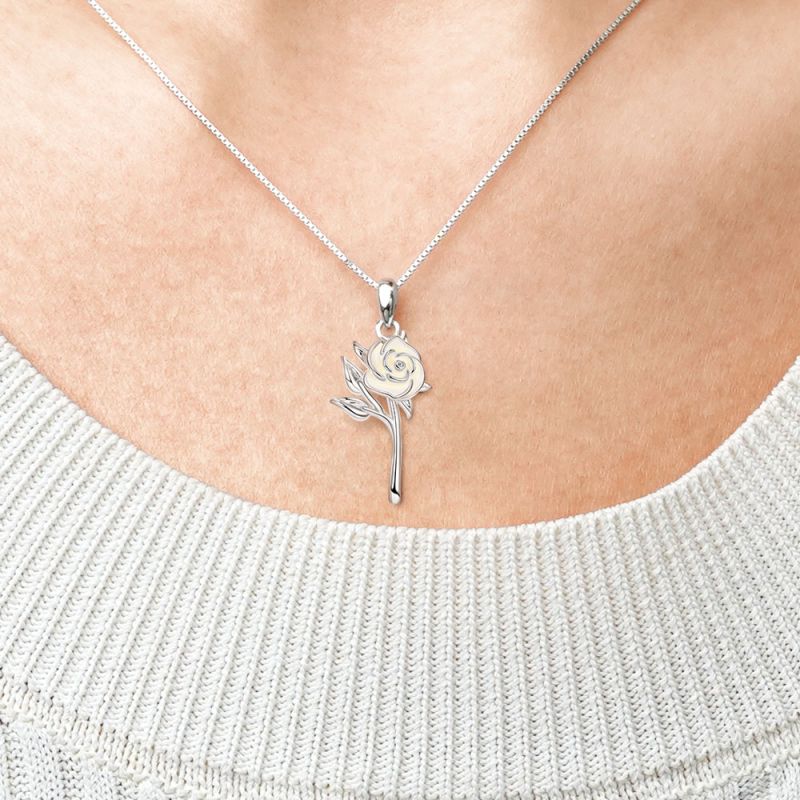White Rose Necklace