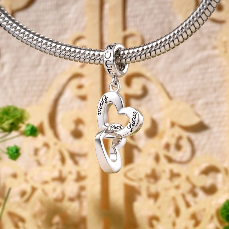 Engravable Name Heart Pendant