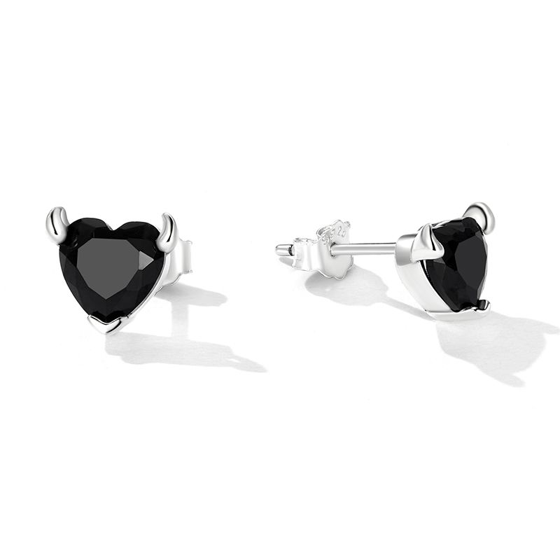 Devil of Hearts Earrings