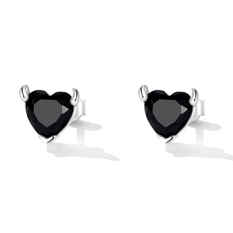 Devil of Hearts Earrings