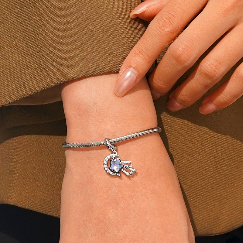 Brilliant Meteor Pendant