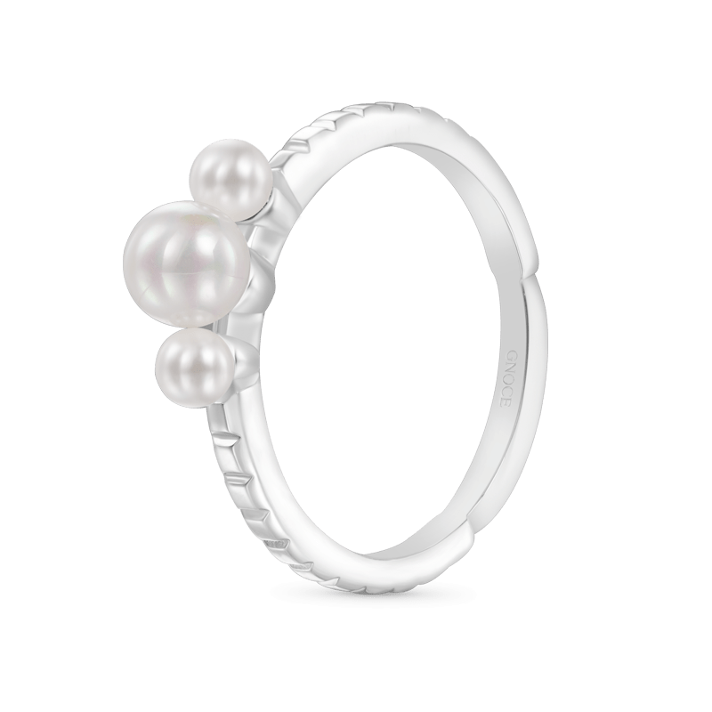 Pearl Cluster Ring