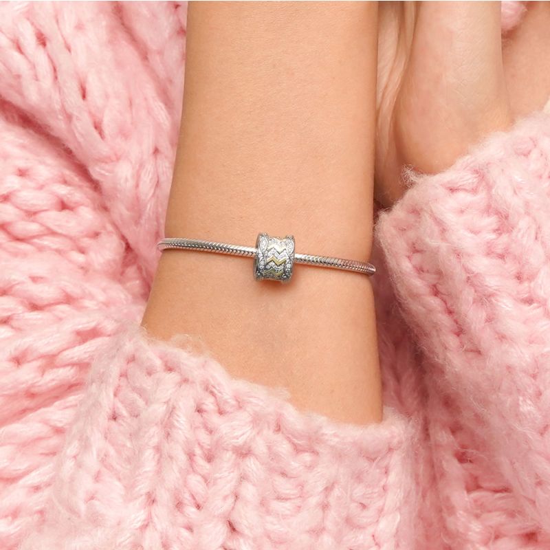 Infinity Wave Pendant Necklace