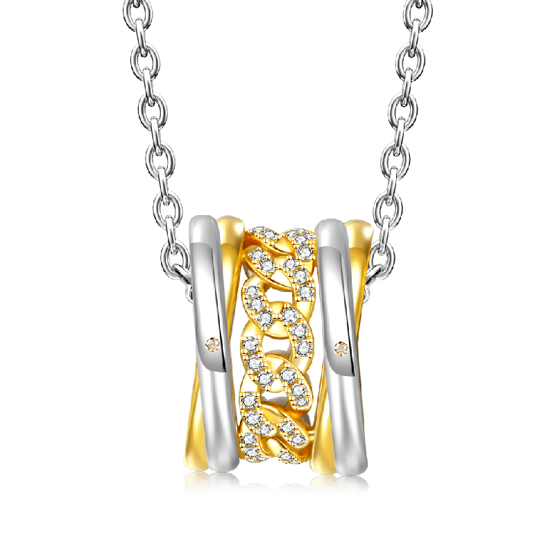 Interlocking Link Pendant Necklace