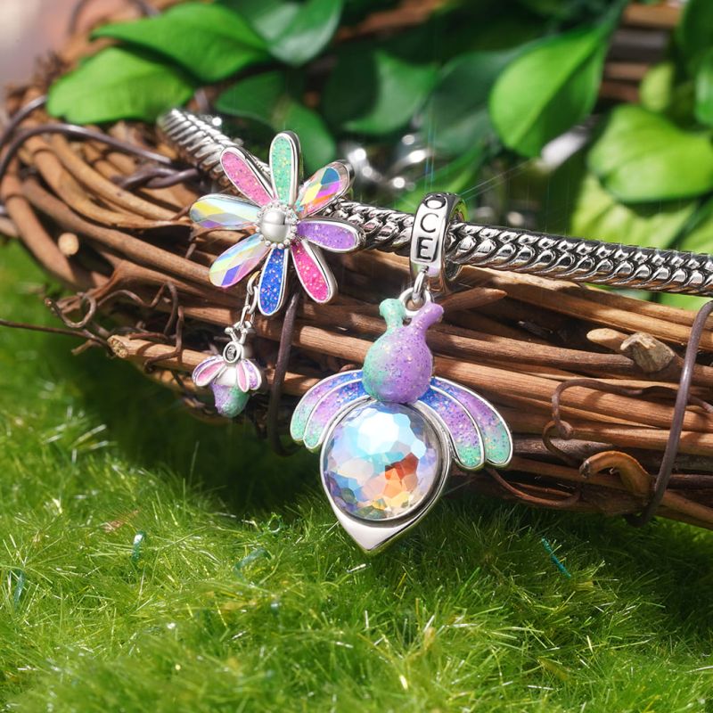 Bee Daisy Colorful Charm