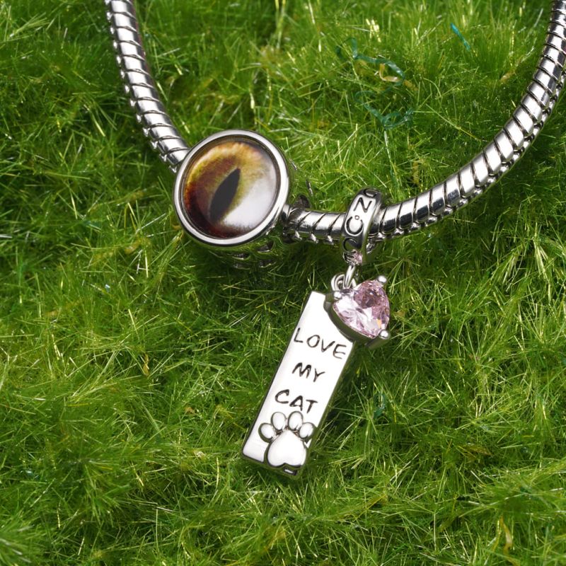 Engravable Pet Cat Pendant