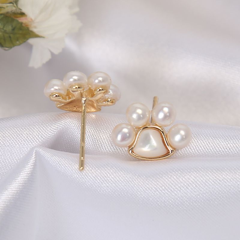 Pearl Paw Print Stud Earrings