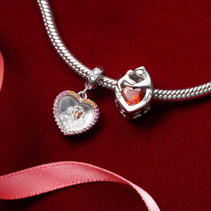 Mothers Day Hug Love Charm