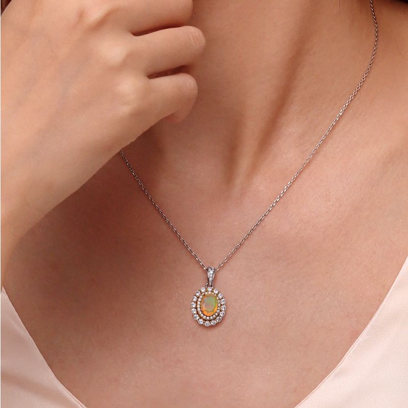 Oval-cut Citrine Opal Necklace