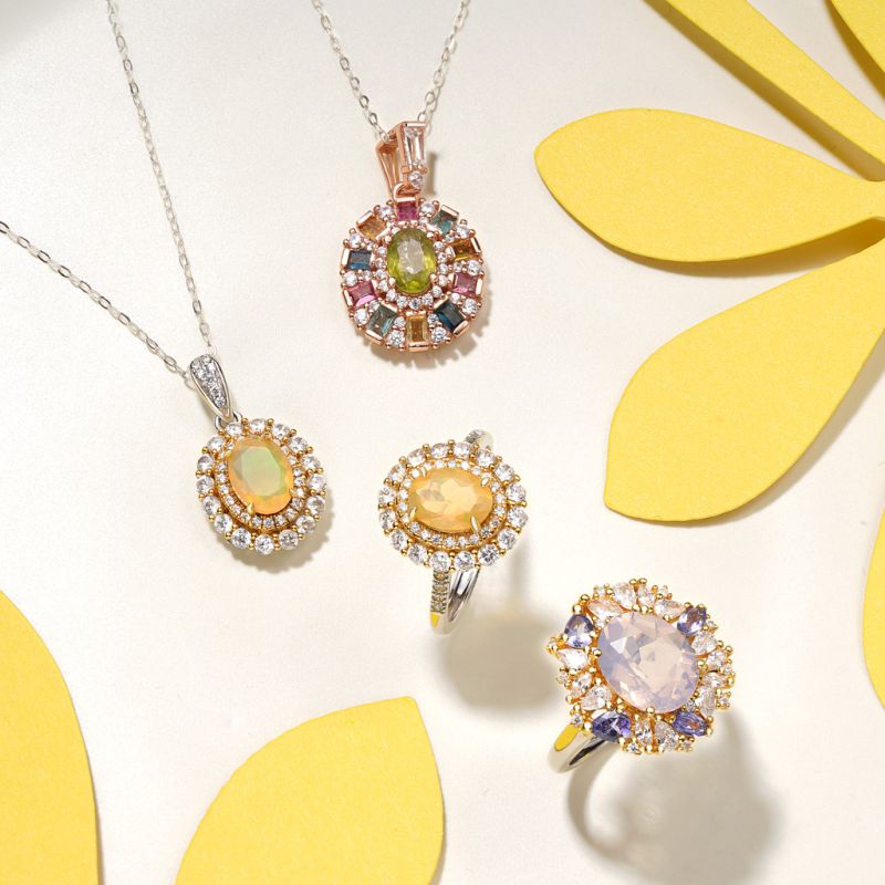 Oval-cut Citrine Opal Necklace