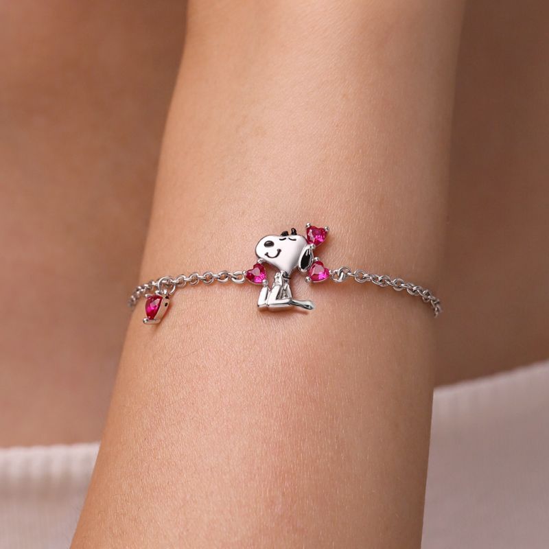 Peanuts Snoopy Love Heart Bracelet
