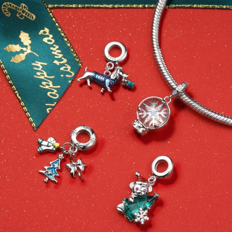 Christmas Dachshund Pendant