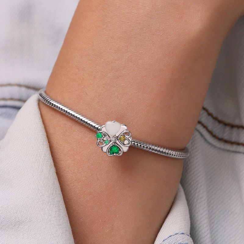 Rotatable Four-leaf Clover Charm