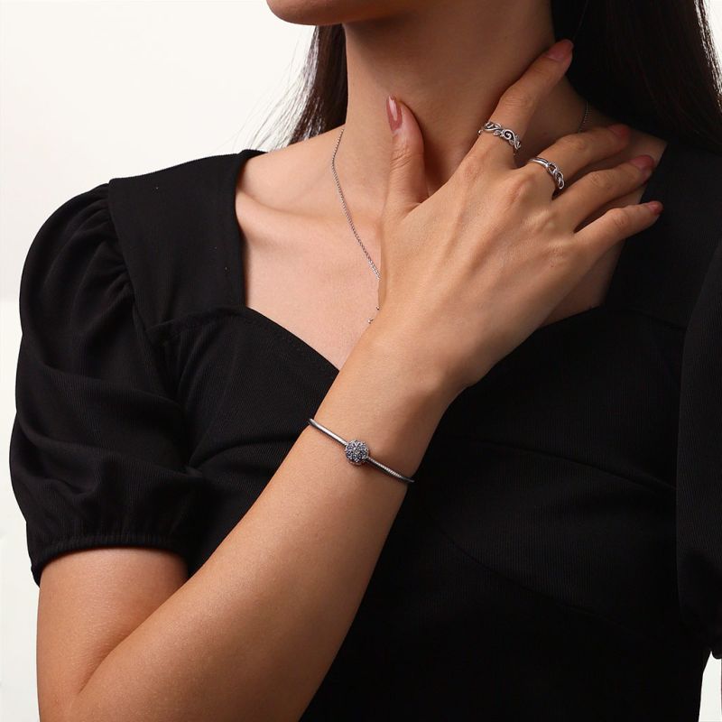 Engravable Rotatable Snowflake Charm