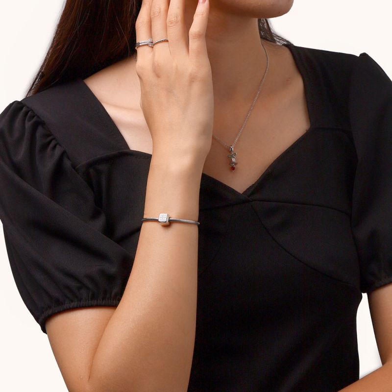 Shiny Cross Square Charm