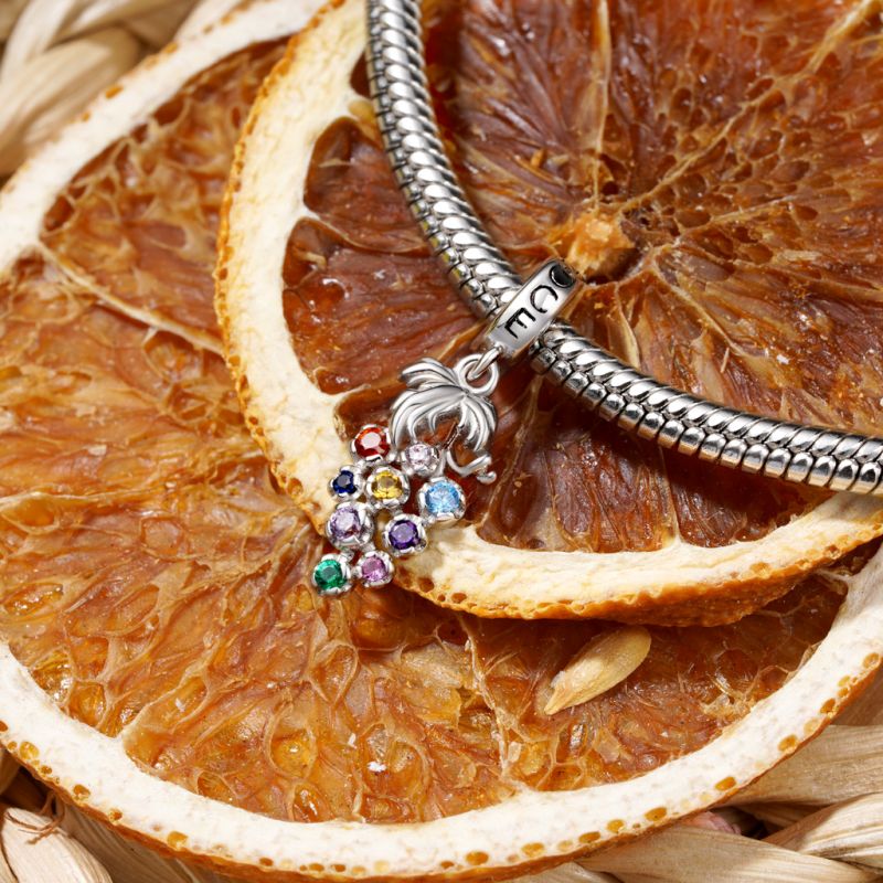 Bunch of Grapes Pendant