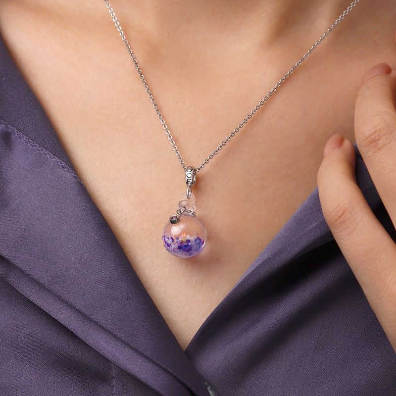 Glitter Musical Note Sequin Pendant