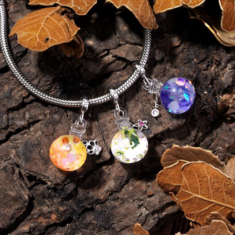 Spring Flowers Quicksand Pendant