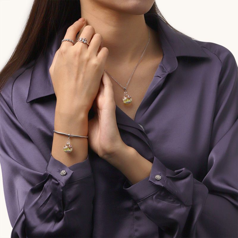 Spring Flowers Quicksand Pendant