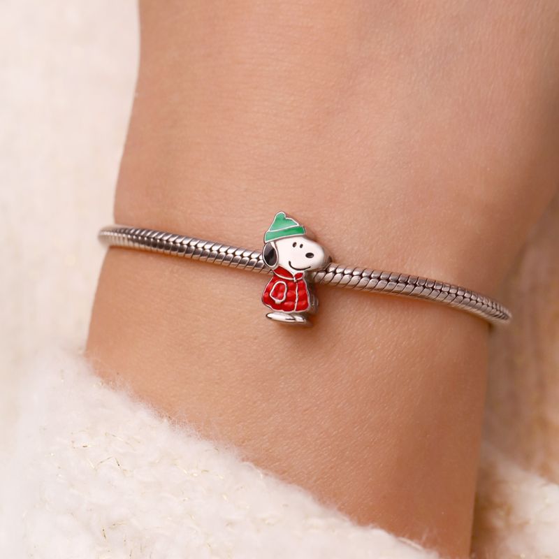 Peanuts Snoopy Winter Wishes Charm
