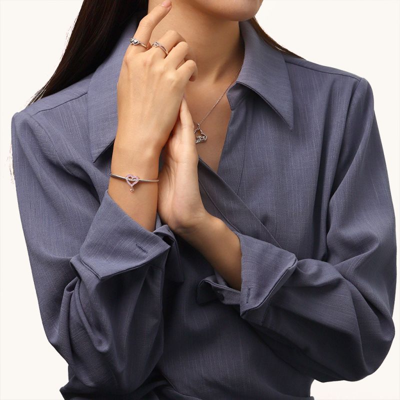 Family Members - Grandma Heart Charm