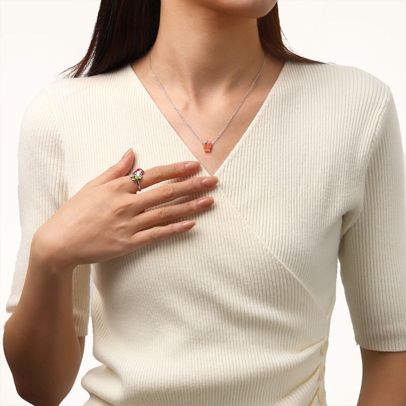 Lying Snoopy Doghouse Diamond Necklace