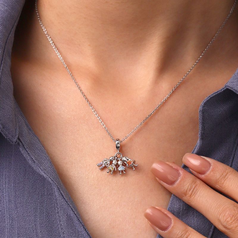 Mothers Day Family Portrait Pendant