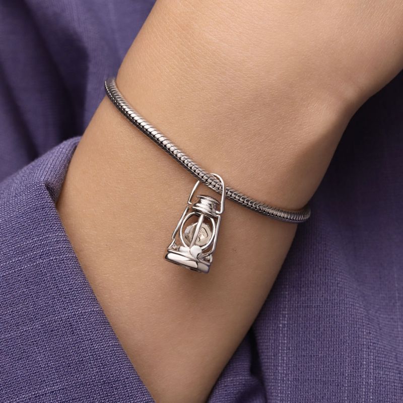 Wireless LED Glow Lantern Charm