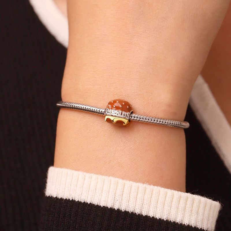 Delicious Burger Engravable Charm