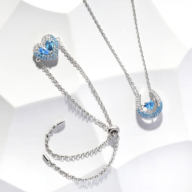 Pavé Horseshoe Dancing Necklace