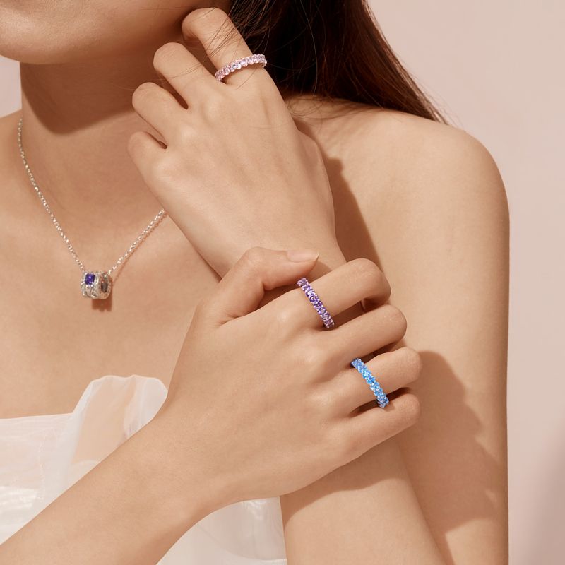 Morganite Oval-cut Eternity Band