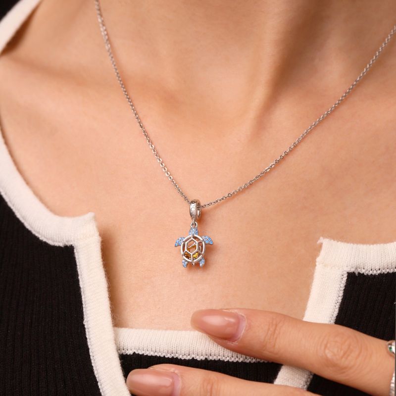 Cage of Small ​​Sea Turtle Pendant