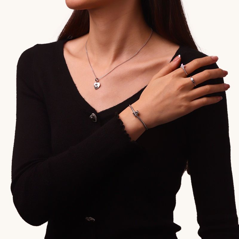 Capybara with Mini Turtle Charm