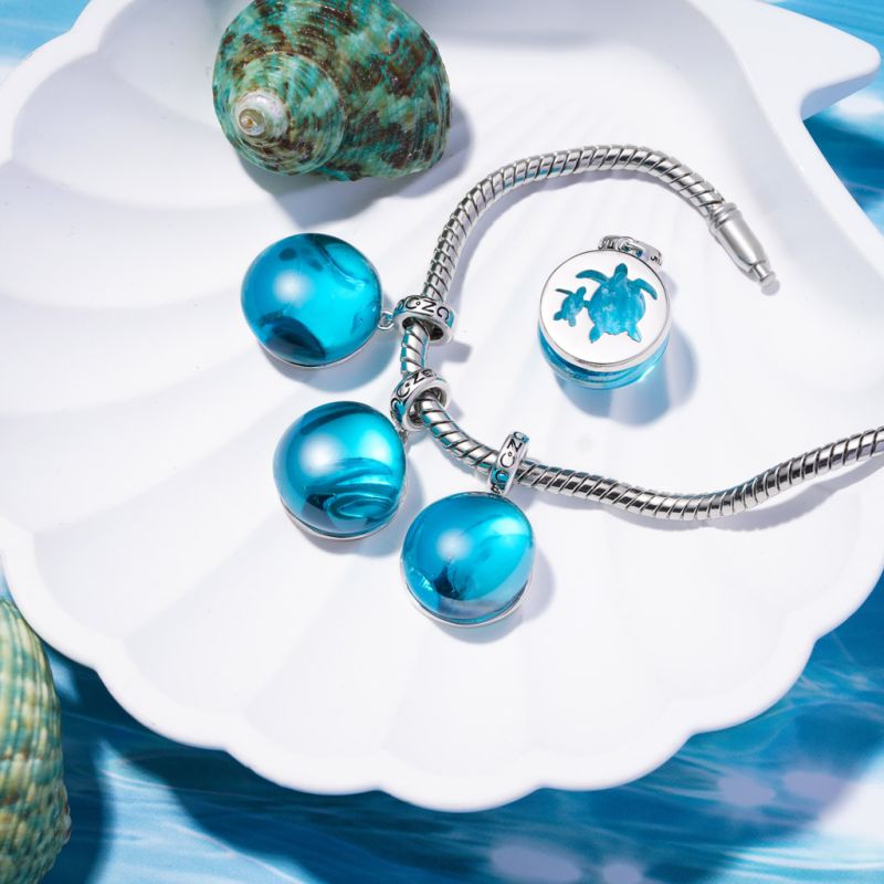 Sea Turtle Glass Pendant