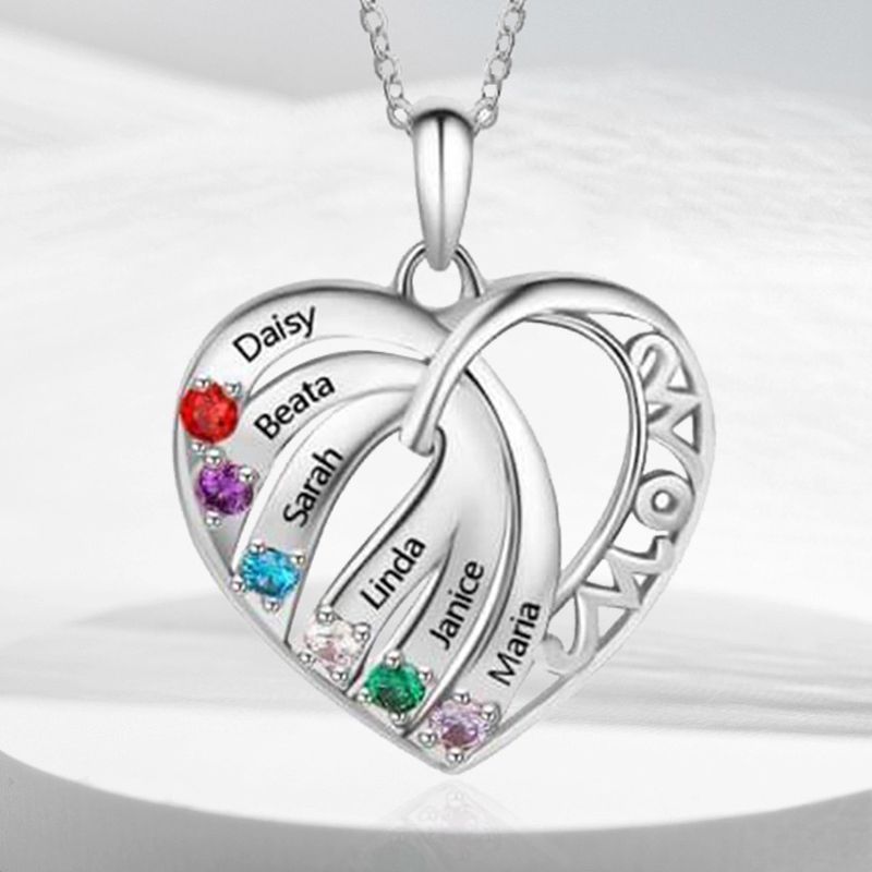 Family Name MOM Heart Necklace