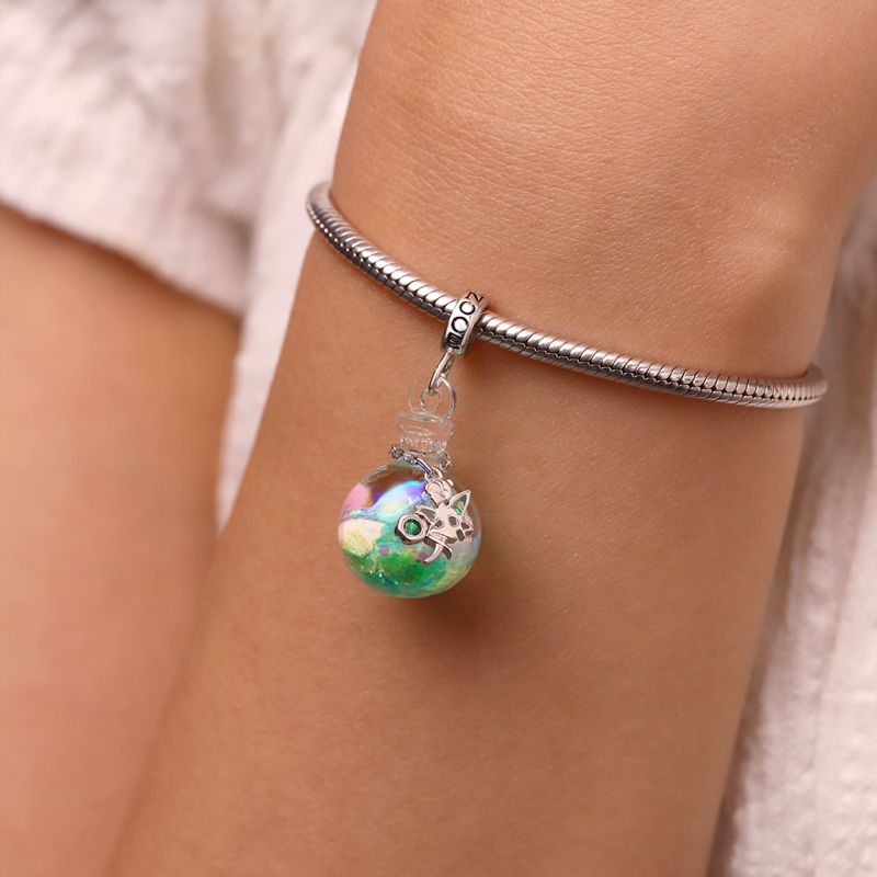 Elf Star Quicksand Bottle Pendant