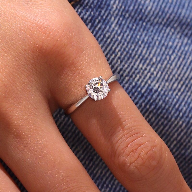 1CT Brilliant VVS Moissanite Ring