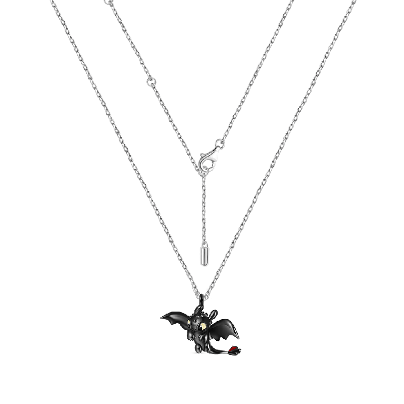 Toothless Flapping Wings Necklace