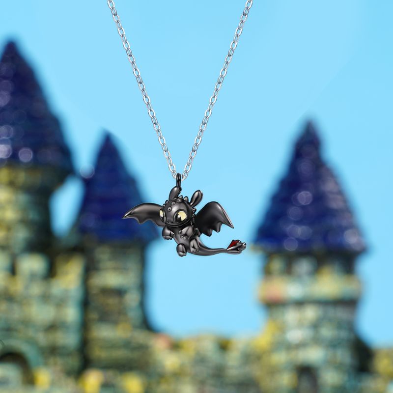 Toothless Flapping Wings Necklace