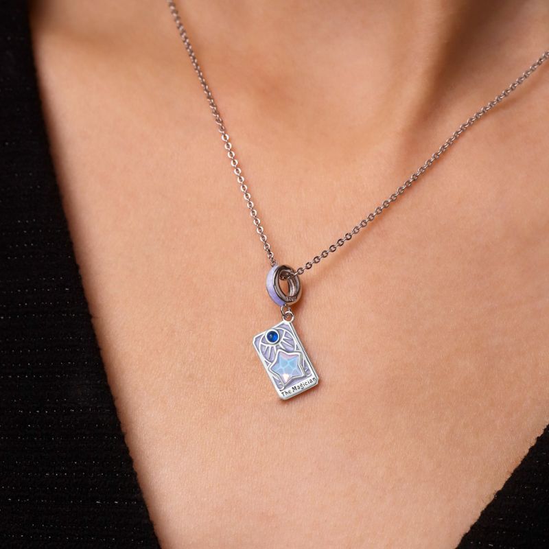 Tarot The Magician Pendant